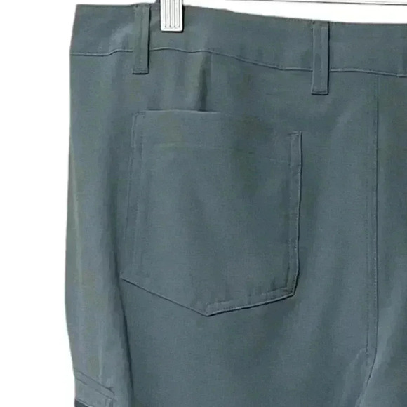 Eddie Bauer Stretch Ripstop Crop Pant Women’s 14 Gray Outdoors Granola Girl NWT - Picture 8 of 13